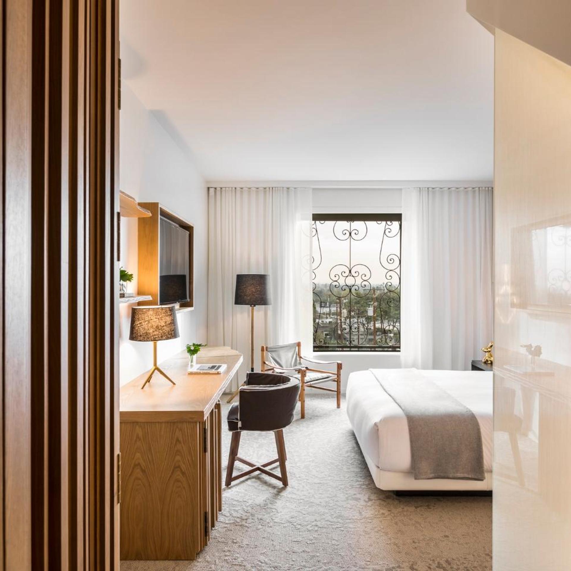 kimpton la peer hotel west hollywood by ihg