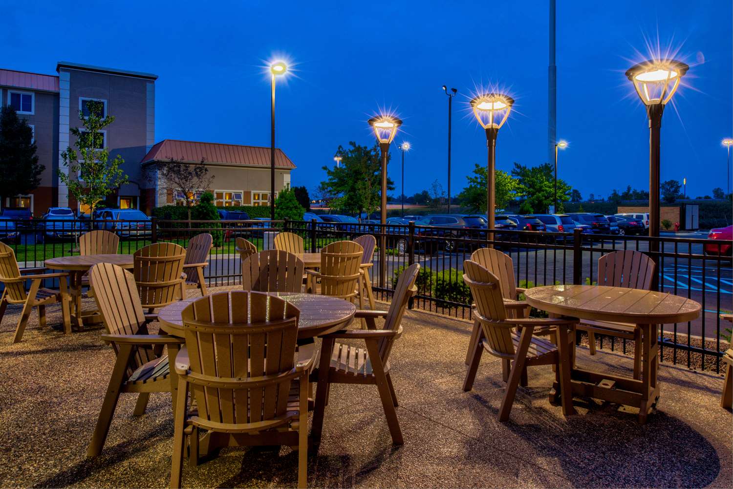 hampton inn and suites wixom