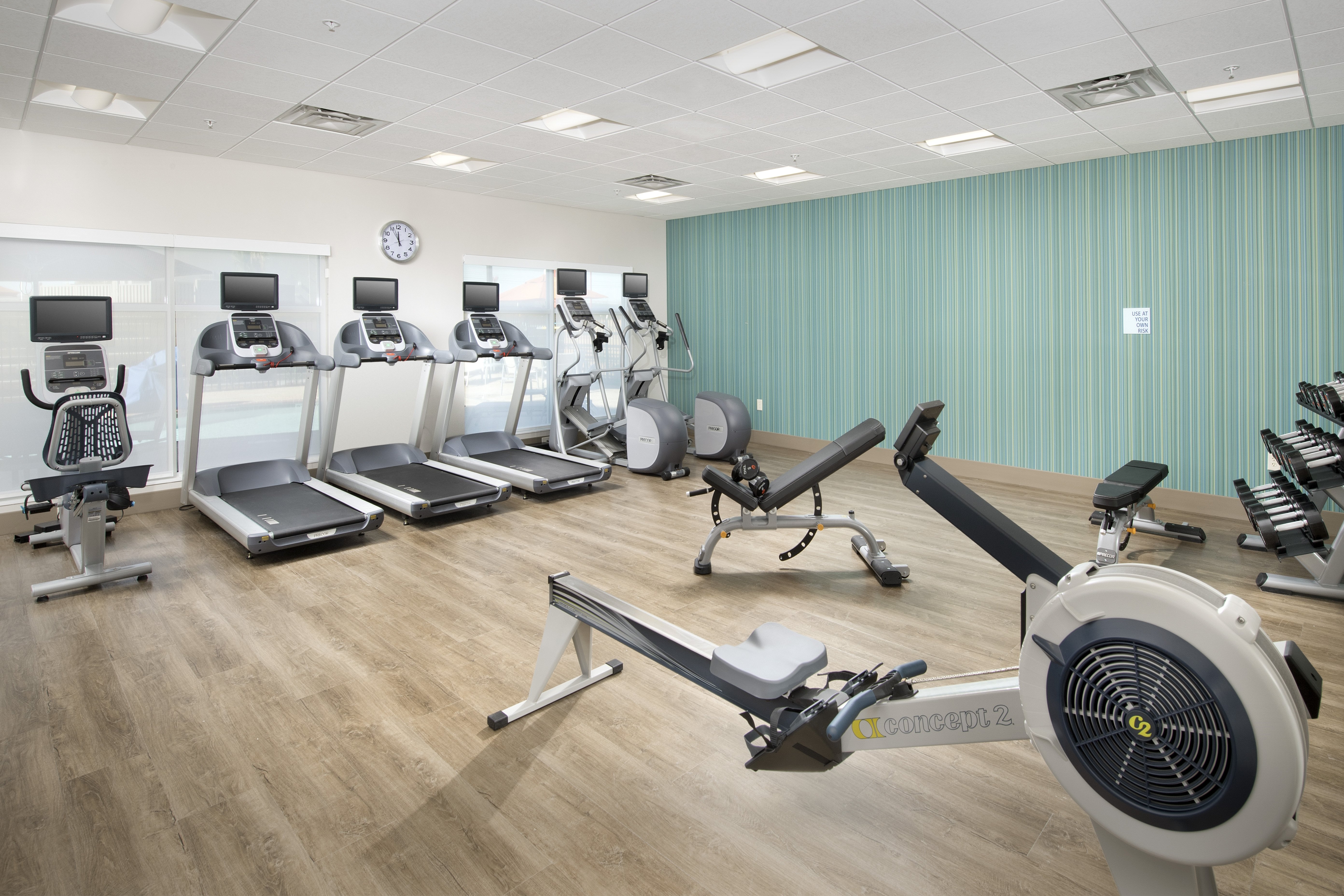 holiday inn express and suites san antonio north windcrest