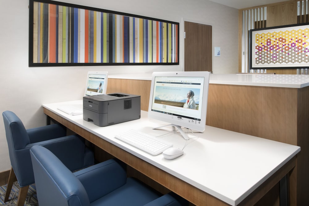 holiday inn express and suites san antonio north windcrest