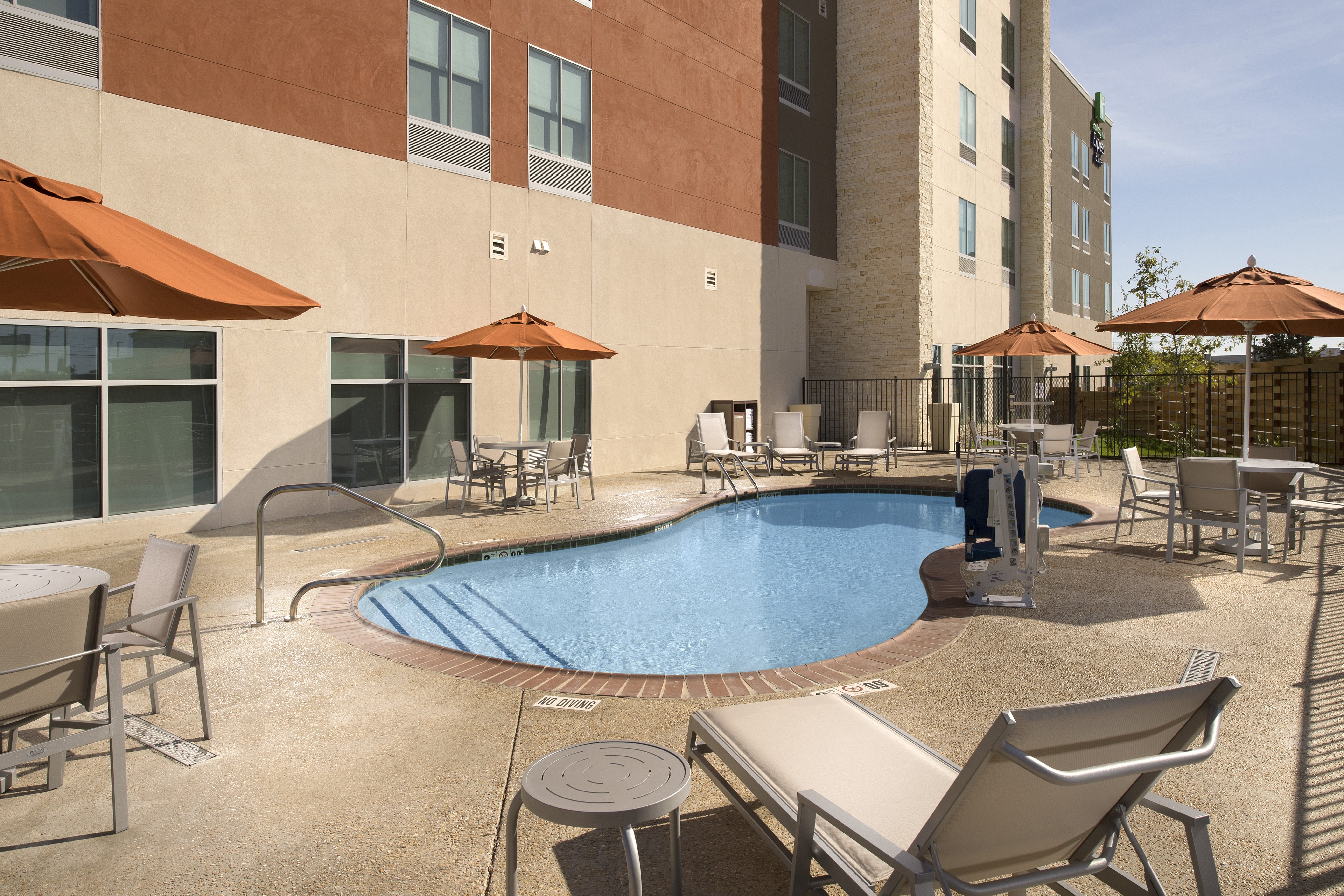 holiday inn express and suites san antonio north windcrest