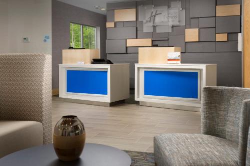 holiday inn express and suites san antonio north windcrest