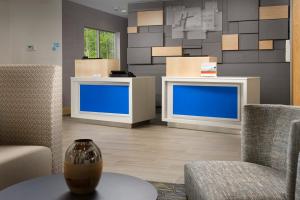 holiday inn express and suites san antonio north windcrest