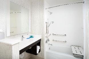 holiday inn express and suites san antonio north windcrest