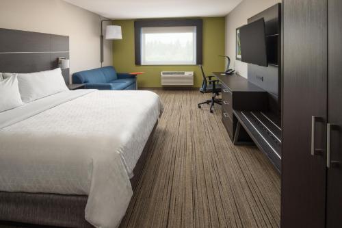 holiday inn express and suites camas vancouver by ihg