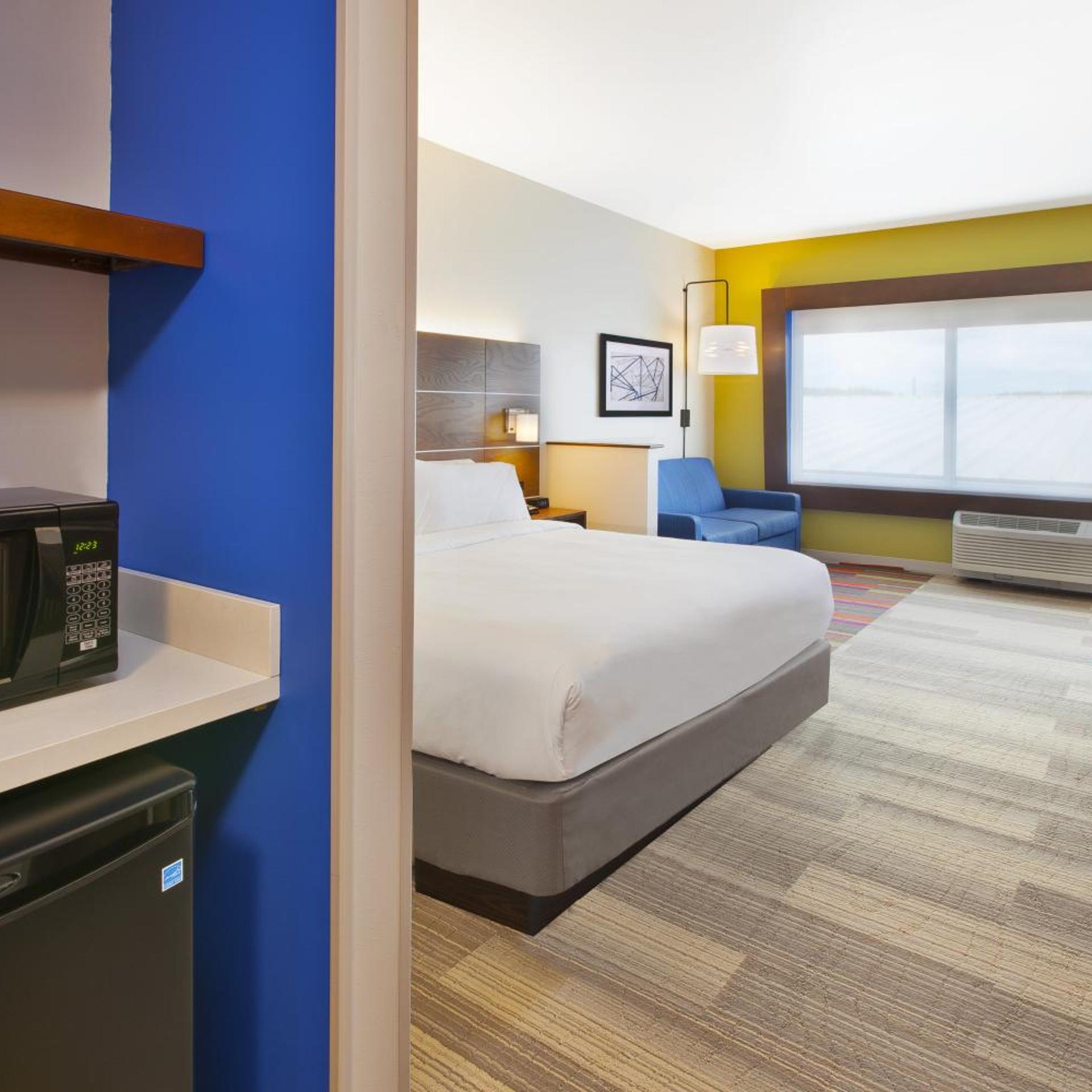 holiday inn express and suites south hill by ihg