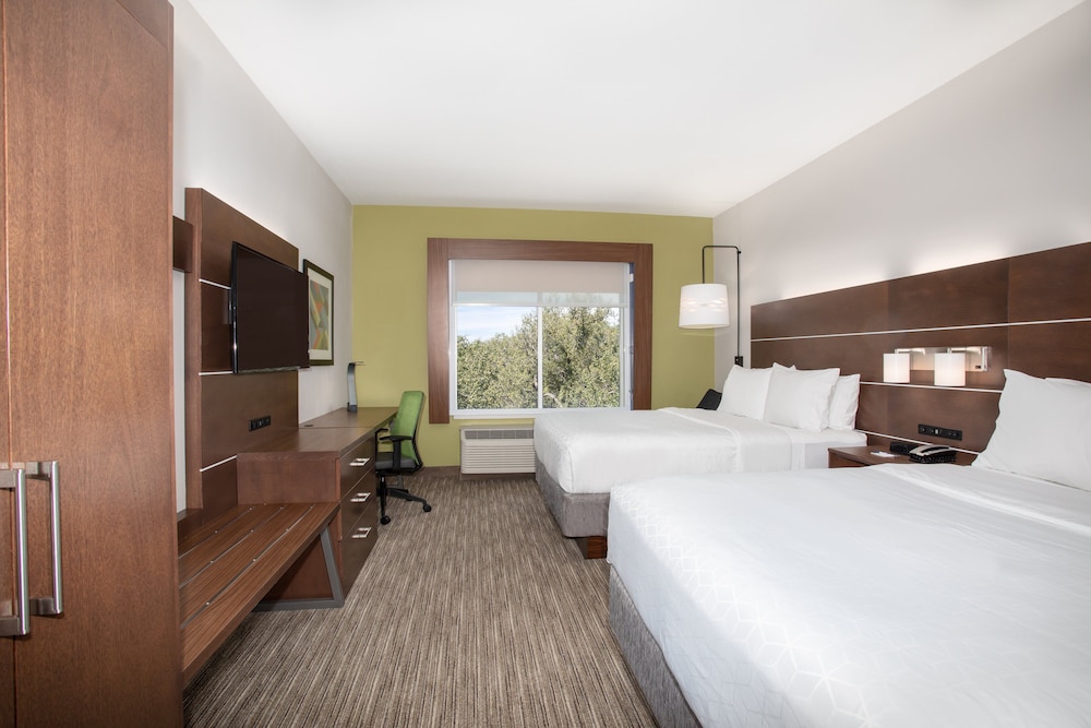 holiday inn express and suites sterling by ihg