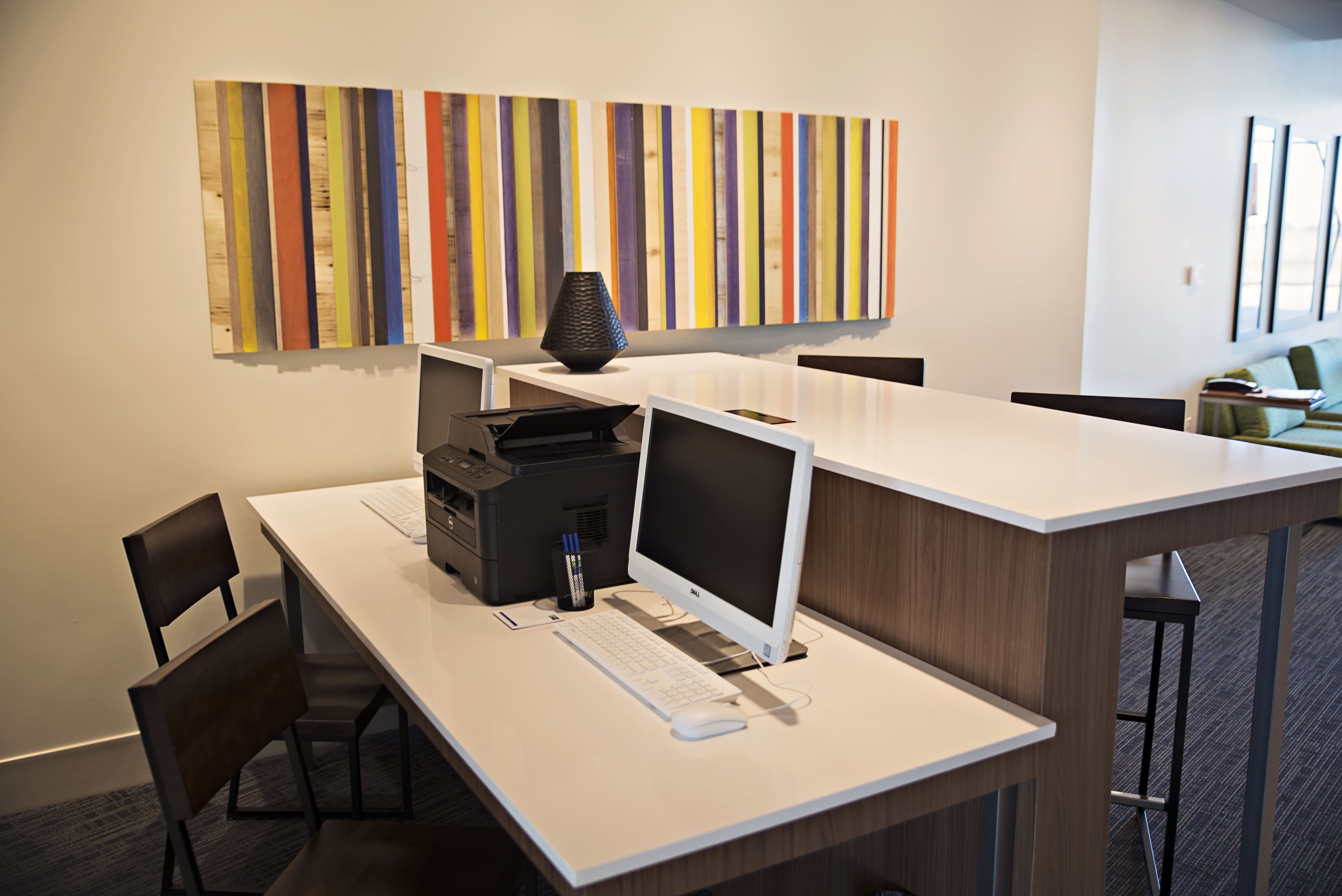 holiday inn express and suites sterling by ihg