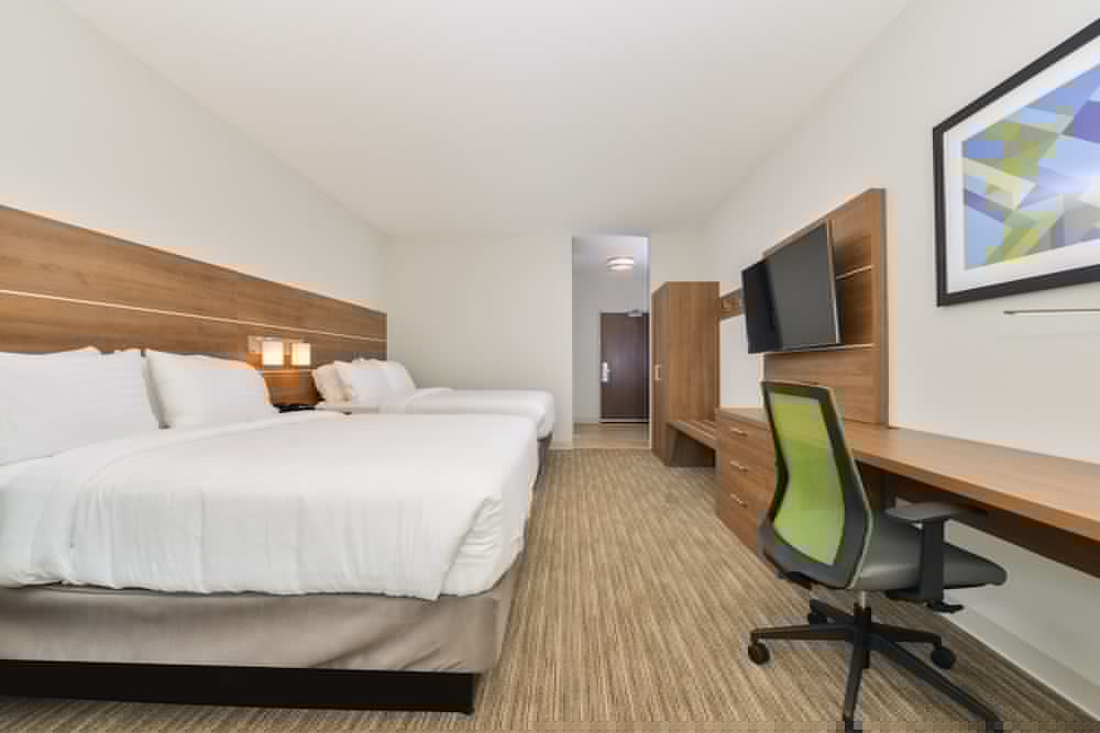 holiday inn express and suites chadron by ihg
