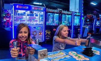 Metropolis Resort,Wisconsin>>Eau Claire,4 star