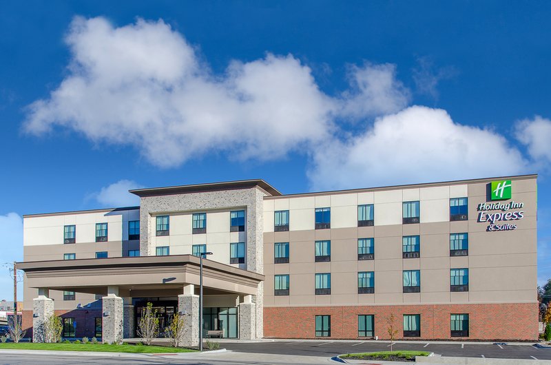 holiday inn express and suites atchison by ihg