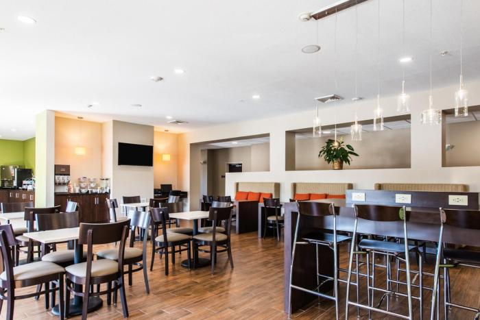 sleep inn and suites