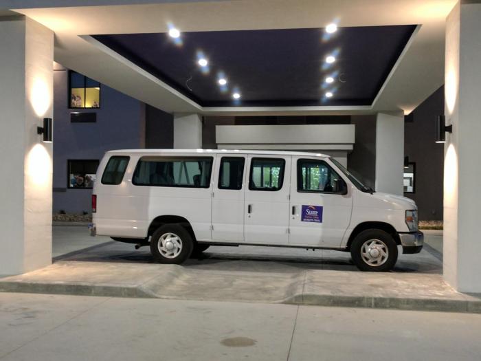 sleep inn and suites