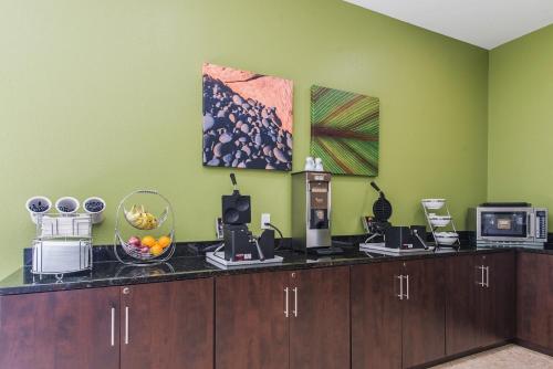 sleep inn and suites