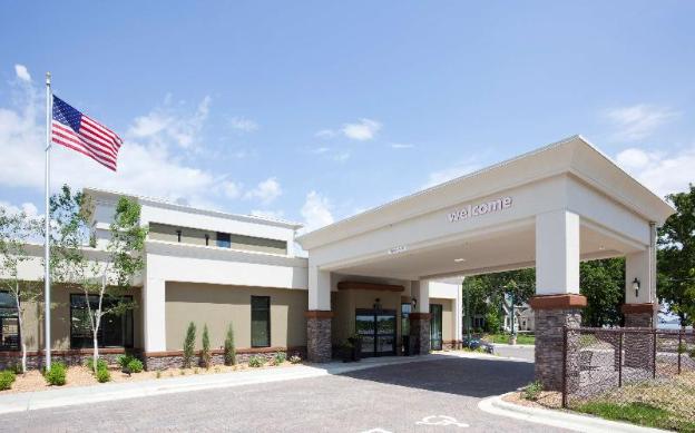 hampton inn spicer green lake