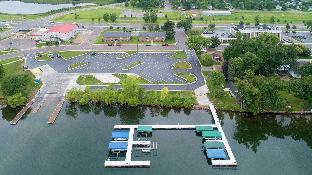 hampton inn spicer green lake