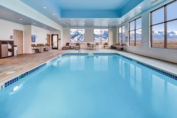 hampton inn and suites wells