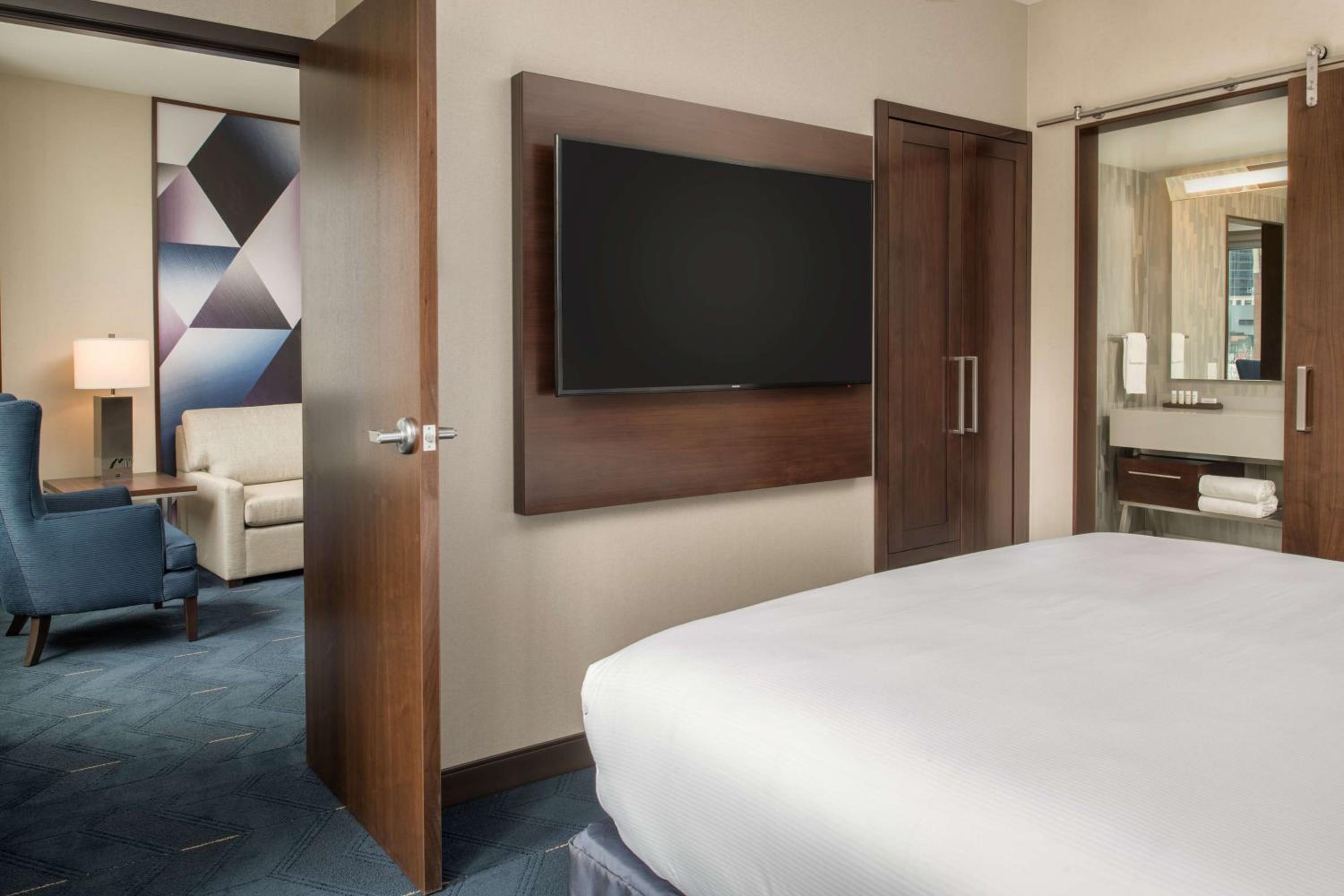 embassy suites by hilton seattle downtown pioneer square