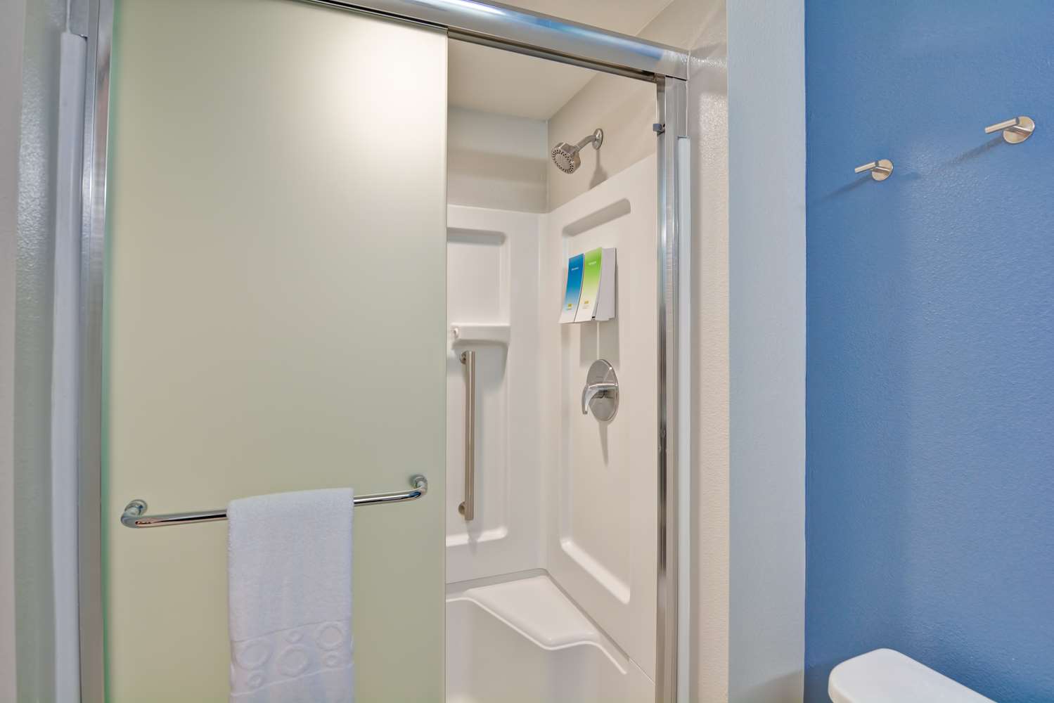 home2 suites by hilton azusa