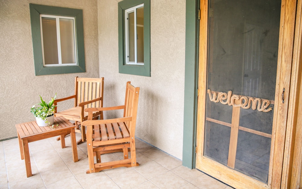 the eden house vineyard bed and breakfast