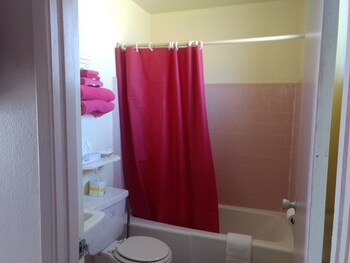 Stagecoach 66 Motel,,3 star