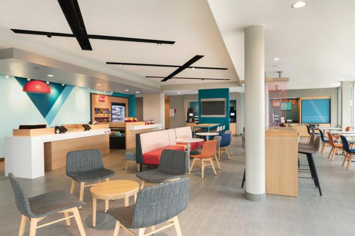 avid hotel wenatchee by ihg