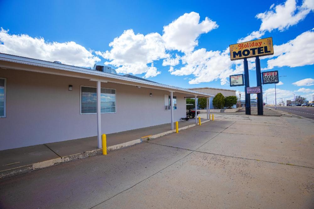 holiday motel lordsburg by oyo