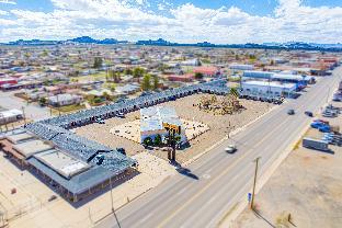 holiday motel lordsburg by oyo