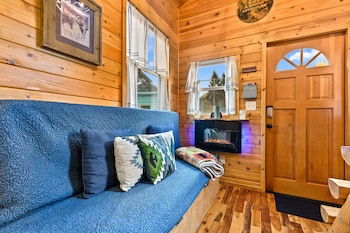 tiny digs hotel of tiny houses
