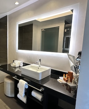 scarlet pearl casino resort