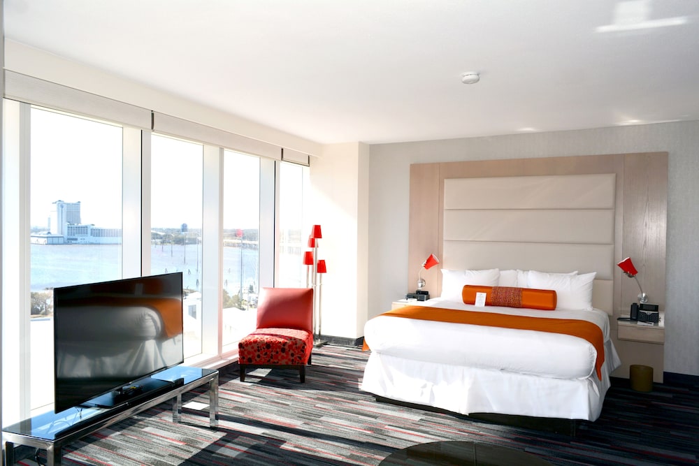 scarlet pearl casino resort