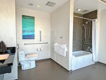 scarlet pearl casino resort