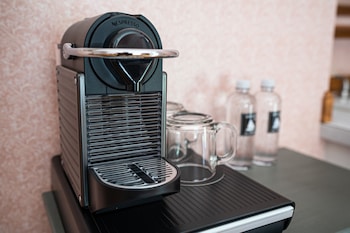 homeport inn and tavern