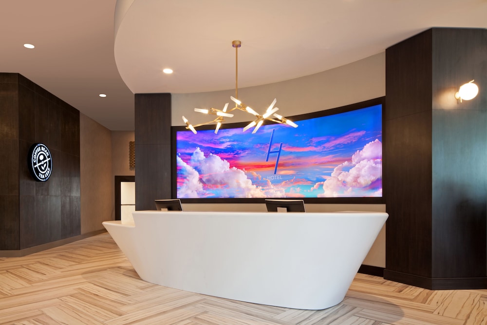 h hotel los angeles curio collection by hilton