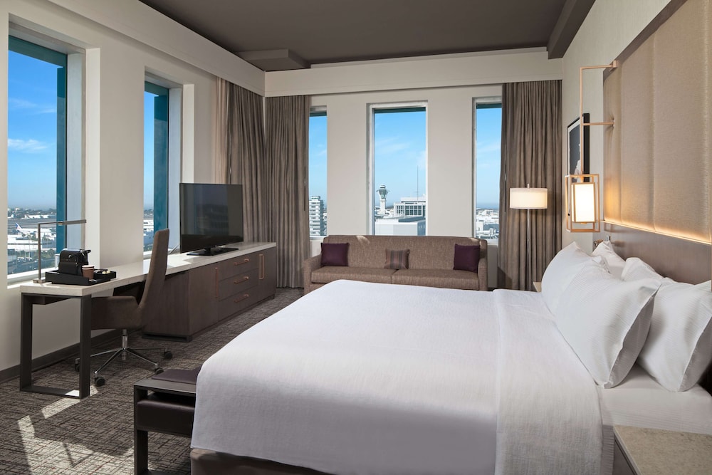 h hotel los angeles curio collection by hilton