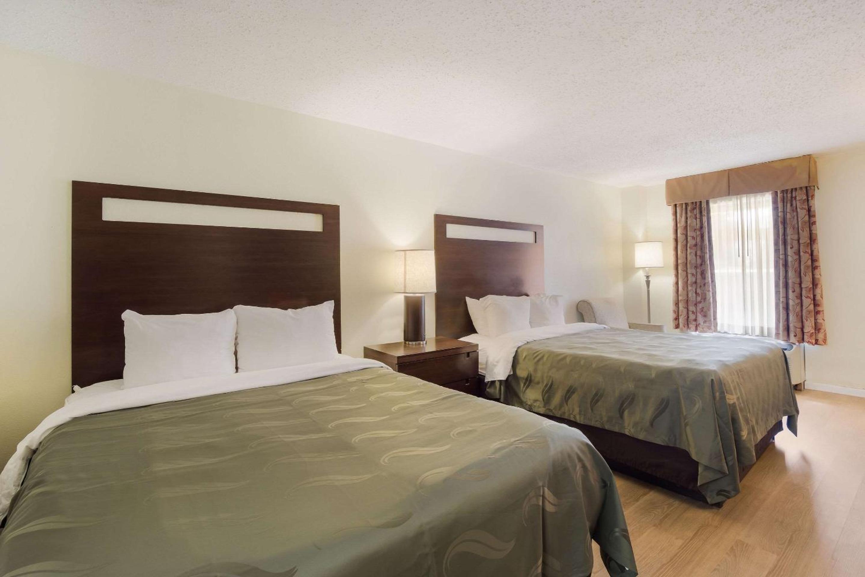 h hotel los angeles curio collection by hilton
