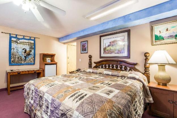 rodeway inn and suites big water antelope canyon