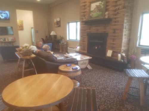 cobblestone inn and suites manning