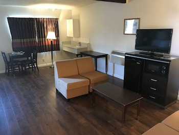 manhattan inn and suites lax