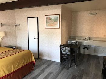 manhattan inn and suites lax