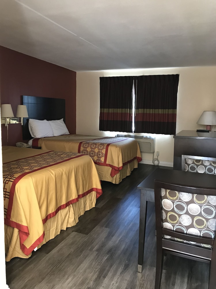 manhattan inn and suites lax