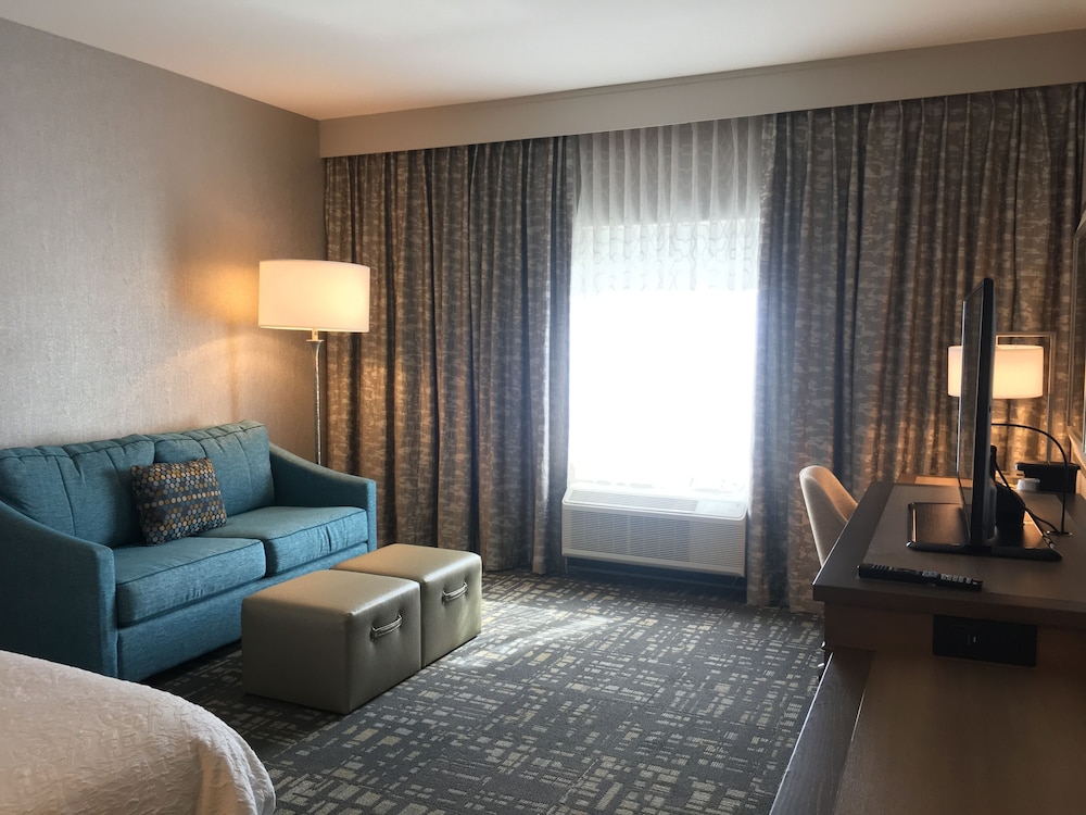hampton inn and suites dallas the colony tx