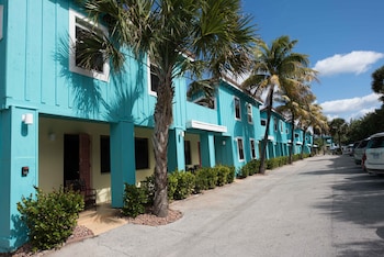 Sand Dune Shores,Haverhill>>Boynton Beach,3 star
