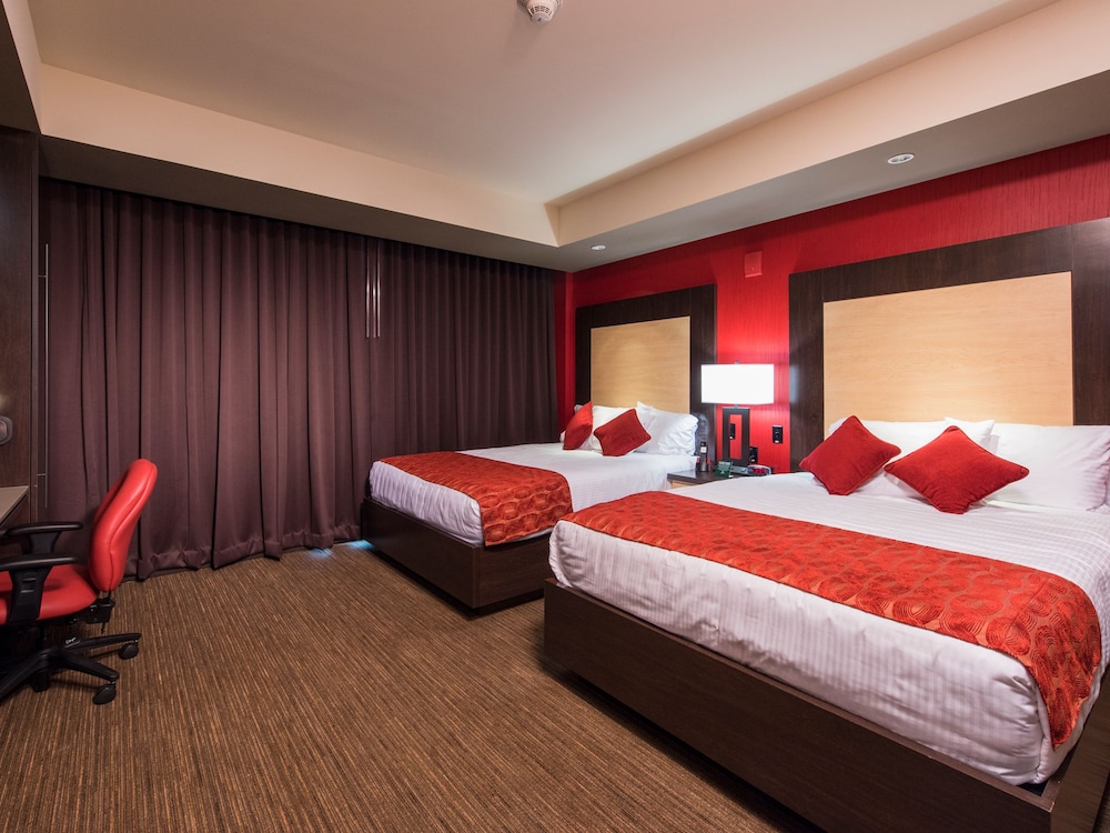 cherokee casino and hotel roland