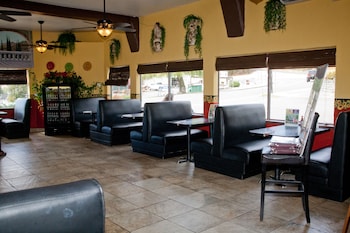 The Green Tree Hotel,Myrtle Creek>>Canyonville,3 star