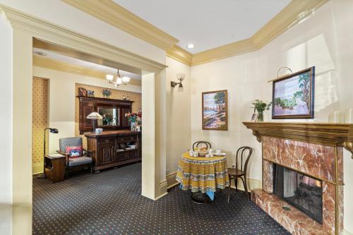 golden gate hotel