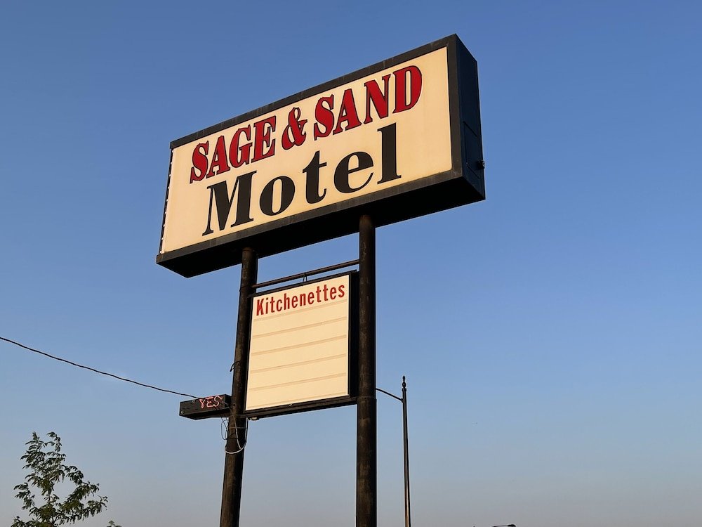 Sage & Sand Motel,,3 star
