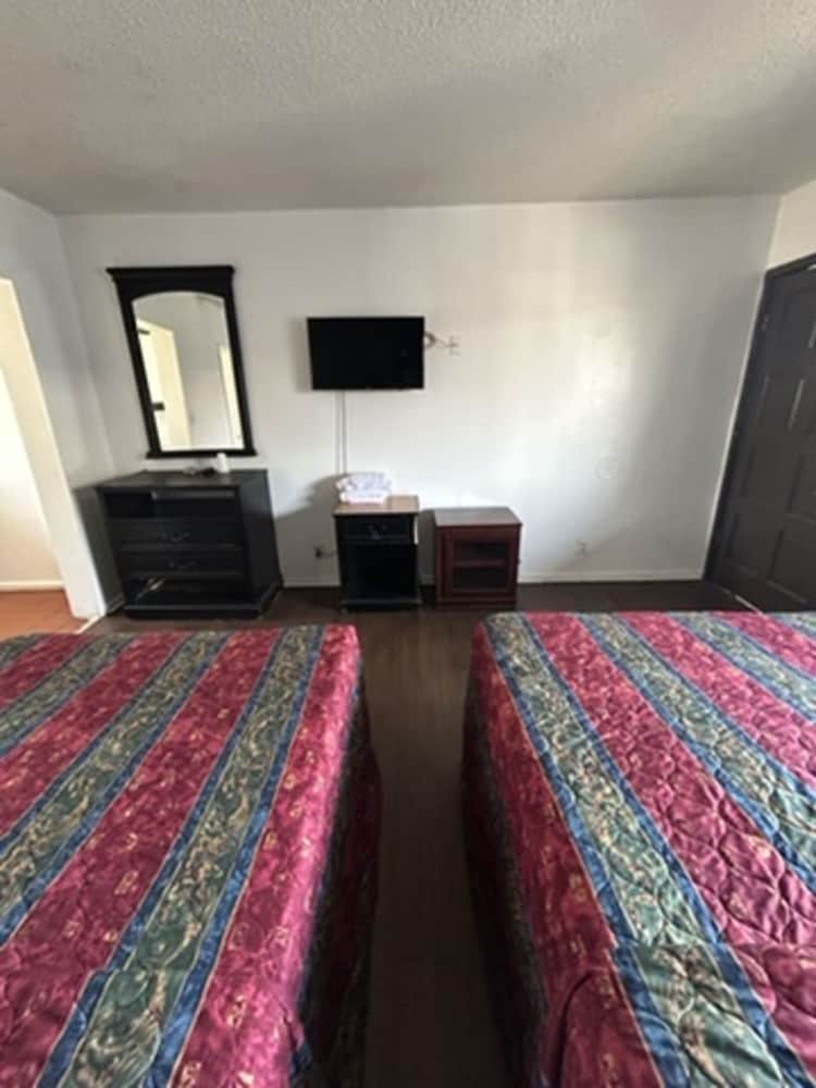 encore inn inglewood