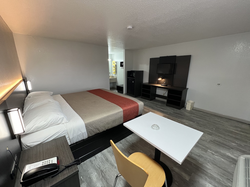 motel 6 dyersburg tn