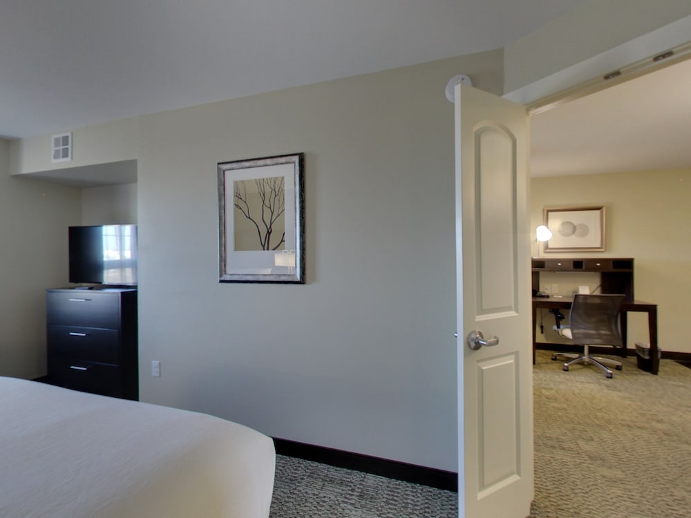 staybridge suites madison fitchburg by ihg